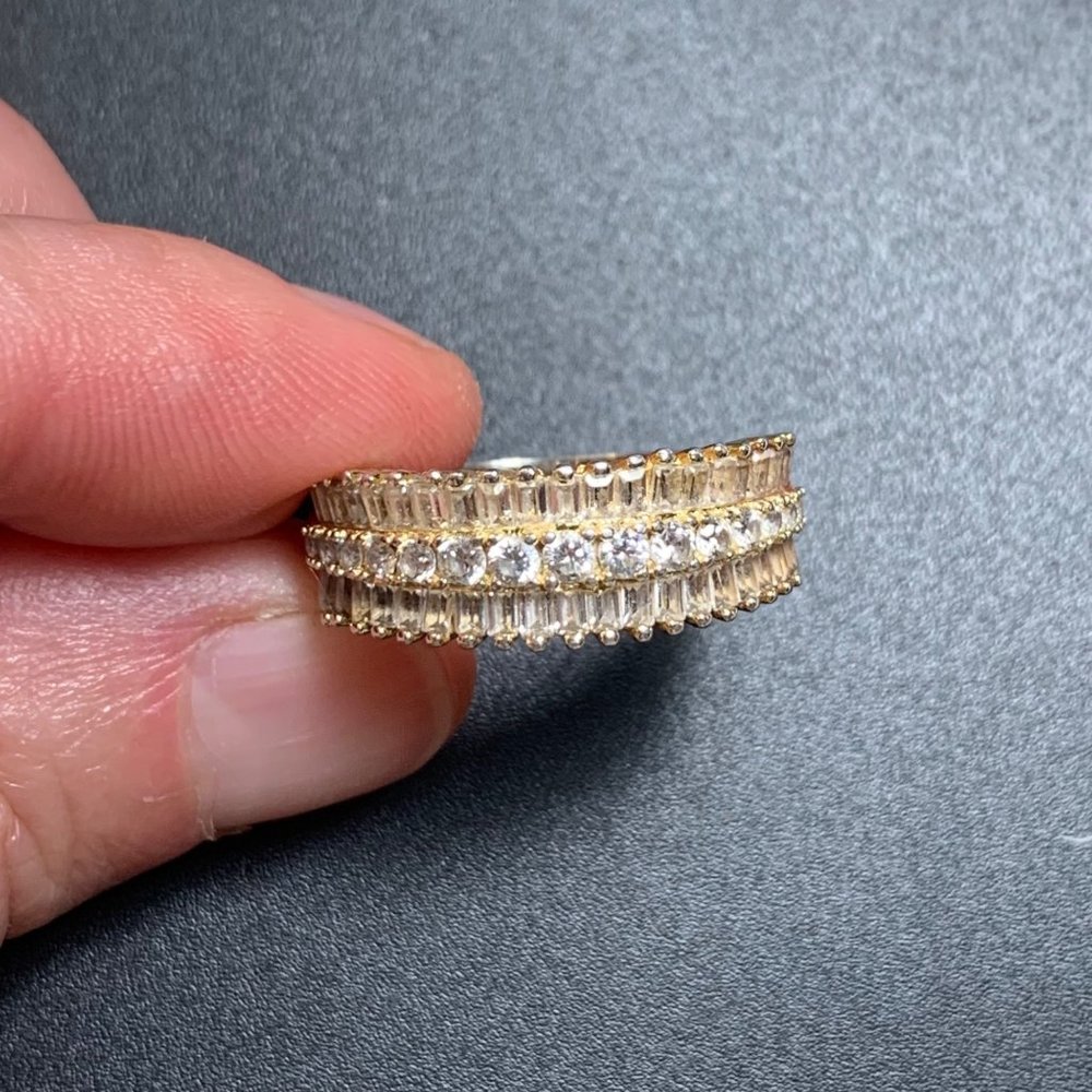 Vintage Sterling Silver 925 Round & Baguette Cubic Zirconia Wedding Band Size 7